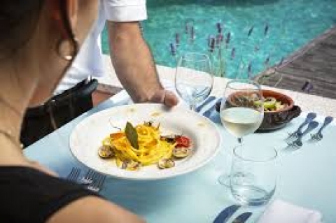 Il Genuin local food della Sardegna entra nei resort del gruppo Delphina