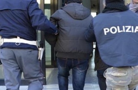 Milano: arrestato un algerino ricercato per appartenenza all’Isis con mandato internazionale
