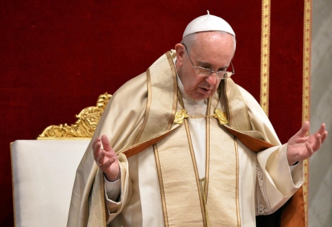 Papa Francesco: "Condividere la proprietà non è comunismo è cristianesimo allo stato puro"