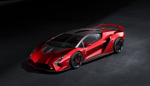 Prima dell’addio al termico di Lamborghini ecco due one-off a V12 aspirato: Invencible e Auténtica