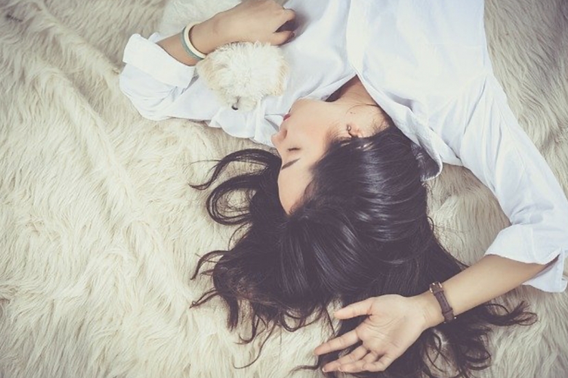 Quattro consigli per dormire bene: dal materasso alla posizione