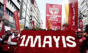 Turchia: scontri ad Istanbul per la festa del 1° Maggio. Circa 160 manifestanti fermati dalla polizia