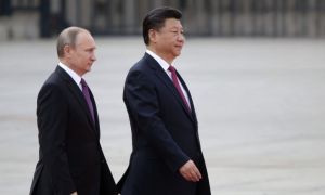 Ucraina, Putin: “Stiamo cercando una soluzione globale con gli interessi di tutti”. Oggi il ritorno in Cina