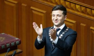 Ucraina: scaduto oggi il mandato presidenziale di Zelensky ma la Russia promette: “L’operazione continua”