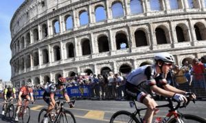 Giro d’Italia: l’arrivo a Roma domenica 26 maggio ma domani scattano le prime chiusure al traffico