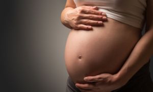 Legge gravidanza solidale (gpa), Castellone: “Parliamo di vite donate fuori dagli slogan”