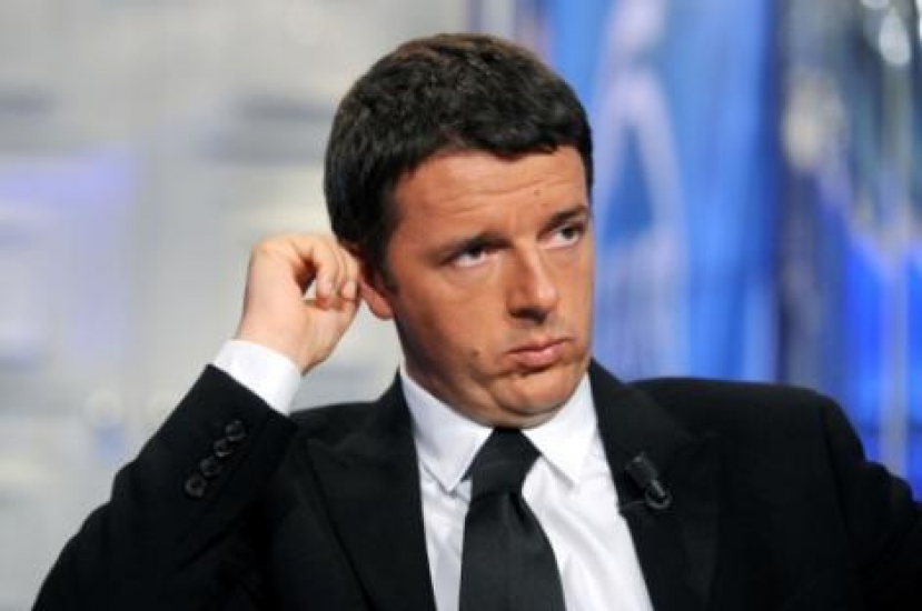 Renzi vola sui social ma perde consensi