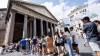 Pantheon: la prima giornata di biglietto non spaventa i turisti. Sangiuliano: “In linea con i tempi”
