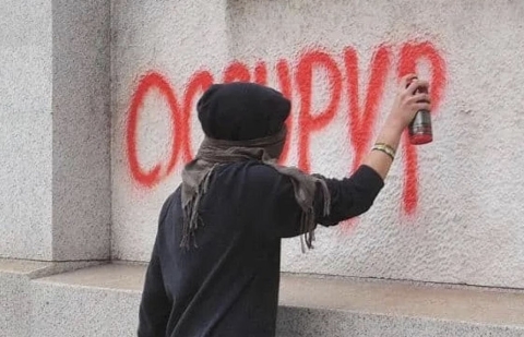 Graffiti su monumenti: il CdM rende più salate le multe per chi li imbratta. Fino a 60 mila euro