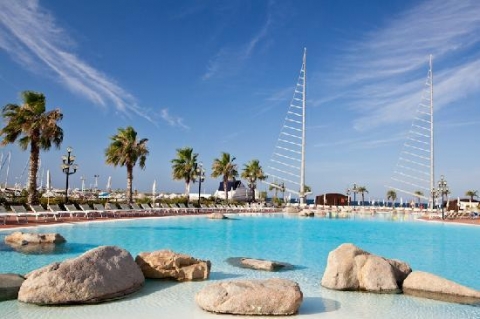 Hotel: il debutto del Sighientu Thalasso &Spa in Sardegna con la “livrea” del brand Smy Hotel