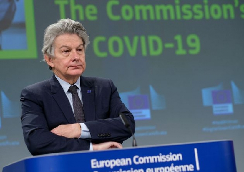 Breton (Commissario UE): Il contratto AstraZeneca potrebbe non essere rinnovato per insolvenza
