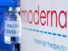Vaccini: la Commissione UE firma un contratto con Moderna per la fornitura di 300 mln di dosi