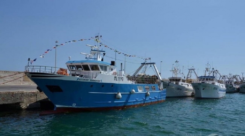 Libia: Conte e Di Maio in volo per Bengasi per la probabile liberazione dei pescatori di Mazara del Vallo