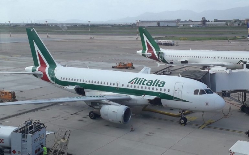 Alitalia Sai: 21 avvisi di garanzia per il crac del 2017. Tra i destinatari anche Montezemolo e l’Ad di Unicredit