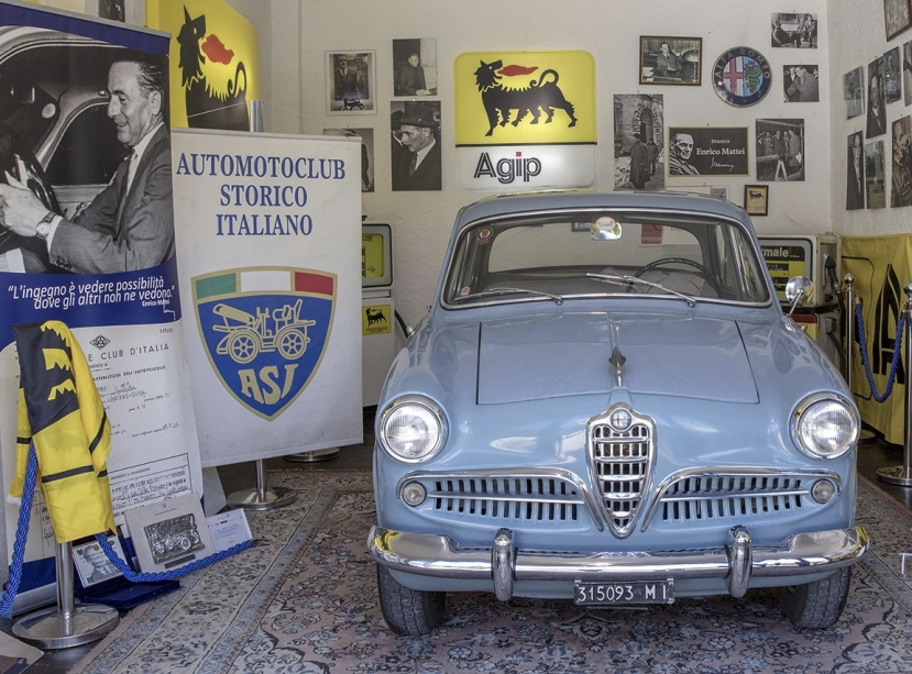 Bologna, ultima giornata per Auto Moto d’Epoca: oggi la storia dell’Alfa Romeo Giulietta amata da Enrico Mattei
