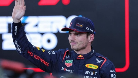 Formula1: Max Verstappen chiude la stagione con 19 successi ad Abu Dabi. Oggi podio con Leclerc e Russel