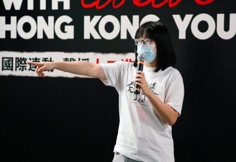 Hong Kong: 15 mesi di reclusione per l'attivista Hang Tung per la veglia di Tiananmen