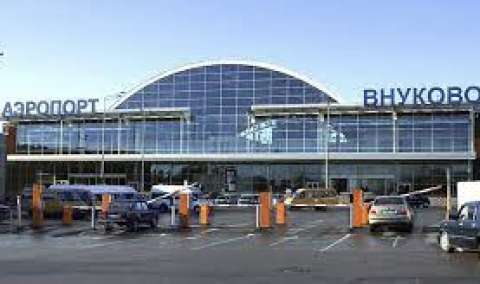 Mosca: tornato operativo l’aeroporto Vnukovo di Mosca dopo l’attacco di droni ucraini