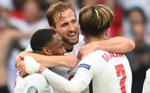 UEFA 2020: è l’Inghilterra ad andare in semifinale dopo aver travolto l’Ucraina (4-0). Incontrerà la Danimarca