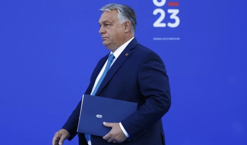 Bruxelles: via libera ai negoziati Ue per l’ingresso dell’Ucraina senza il veto di Orban. I retroscena
