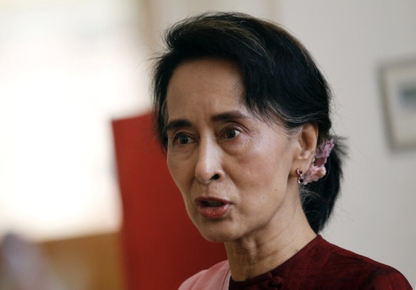 Birmania: Aung San Suu Kyi trasferita dalla prigione ad un edificio governativo. Sta scontando 33 anni di carcere