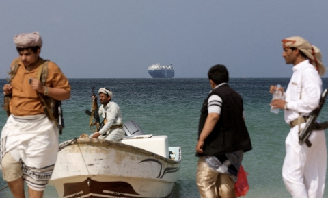 Mar Rosso: l’Ue prepara “missione navale” contro gli Houthi. Regole d’ingaggio da chiarire