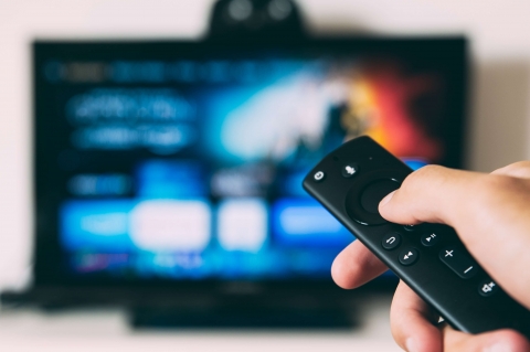 Streaming illegale: oscurati 1,5 mln di utenti con abbonamenti falsi a Sky, Dazn, Mediaset e Netflix