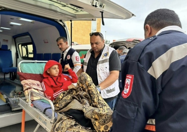 Rafah: 3 milioni di palestinesi in fuga. Morti due soccorritori della Mezzaluna Rossa