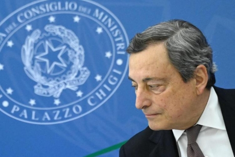 Insediamento Mattarella: Draghi si dimette ma è solo una procedura