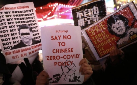Cina: il governo di Pechino scarcera i dissidenti delle violazioni delle norme anti-Covid