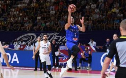 Basket: l’Italia dopo 17 anni torna alle Olimpiadi. Battuta la Serbia 102-95