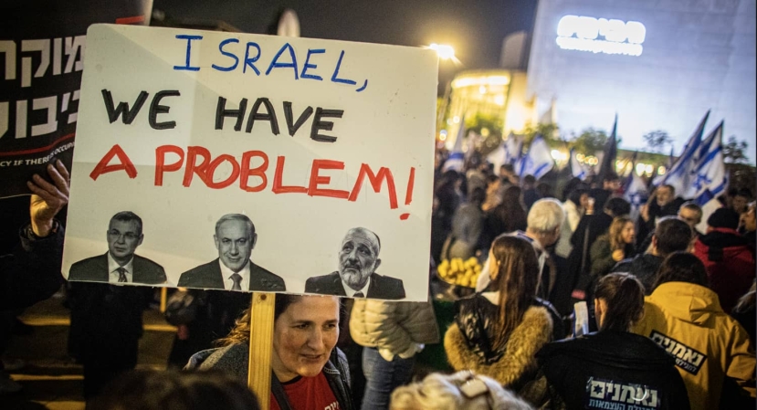 Gerusalemme: proteste fuori dalla Knesset per l’approvazione della divisiva riforma di giustizia