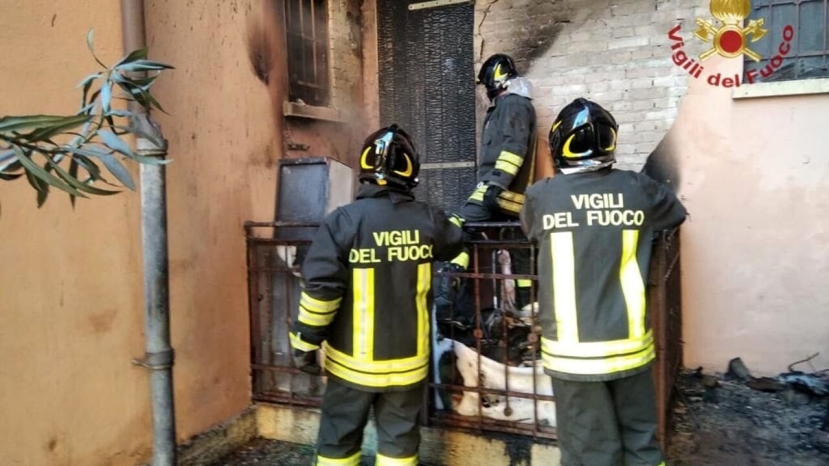 Padova: muore una donna 83enne in un incendio scoppiato al 6º piano di un condominio. Inutili i soccorsi dei Vigili del Fuoco