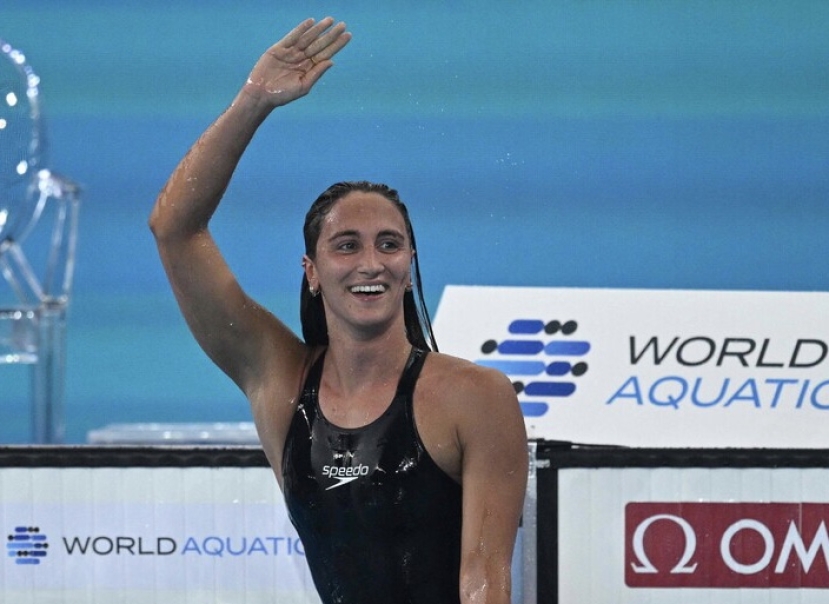 Nuoto: vittoria storica per Simona Quadarella, oro negli 800 sl e stacca un pass per Parigi 2024