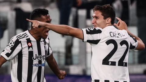 Champions League: Juventus in testa al Girone H. Battuto il Chelsea (0-1) con un gol di Chiesa