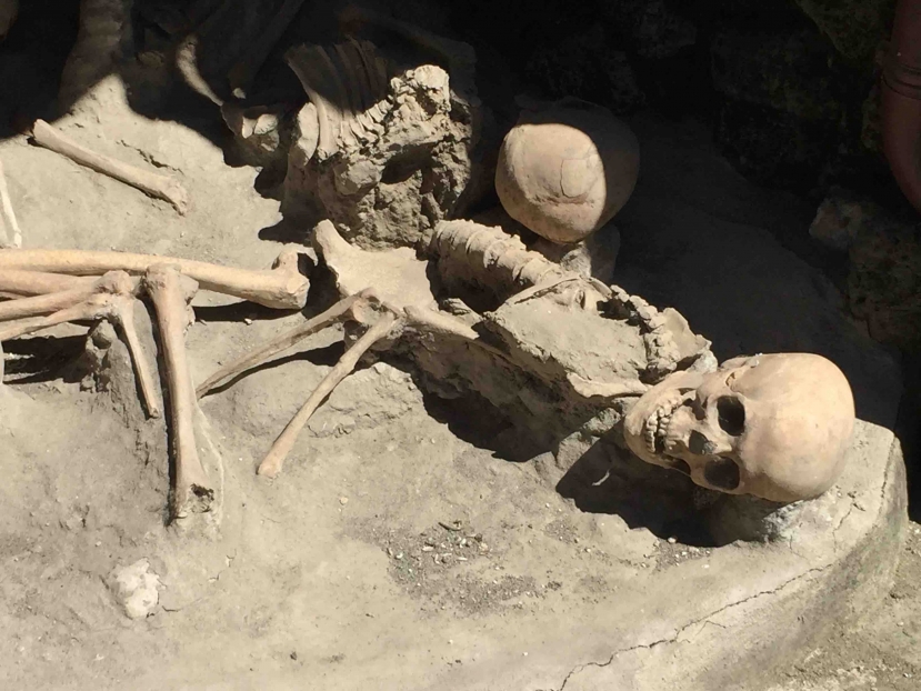 Archeologia: scoperto ad Ercolano lo scheletro di un uomo in fuga dall&#039;eruzione del Vesuvio del 79 d.c.