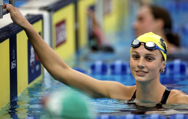 Nuoto: la 16enne canadese Summer Macintosh stabilisce il suo secondo record nei 400 misti