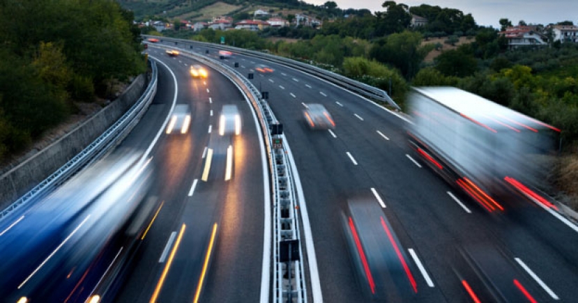 Autostrade, l&#039;Unione Europea mette in mora l&#039;Italia: ha prorogato le concessioni senza gara