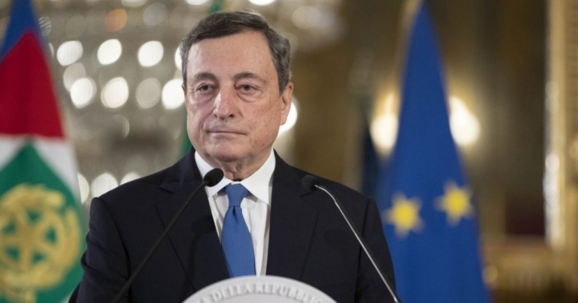 Il premier Draghi rinuncia in silenzio al suo stipendio da Presidente del Consiglio