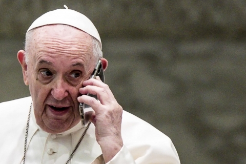 Rielezione Mattarella, Papa: “Il suo servizio essenziale per consolidare l’Unità