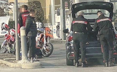 Monza: un 16enne morto in una gara clandestina in una strada di Biassono
