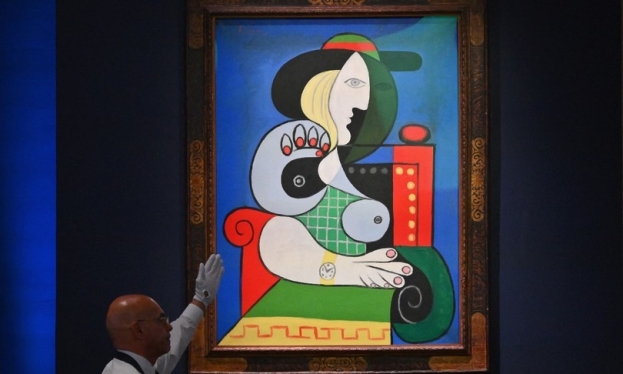 Asta d’arte: a New York Sotheby’s batte “Donna con orologio” di Pablo Picasso a oltre 139 milioni di dollari