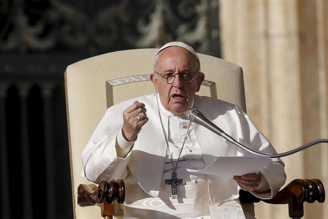 Parità di genere, Papa Francesco all'udienza in Vaticano: "C'è ancora tanta schiavitù delle donne"