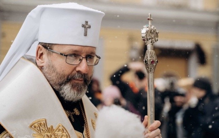 Ucraina: il capo della Chiesa greco-cattolica replica alla “bandiera bianca” del Papa: “Ferita ma imbattuta”