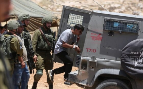 Cisgiordania: 27enne palestinese ucciso nello scontro con i coloni ebrei. Morto il bambino di 8 anni ferito ieri