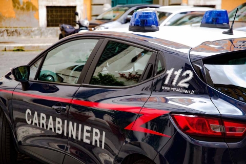 Roma: auto rubata da tre albanesi con precedenti si ribalta. Due morti uno in gravi condizioni