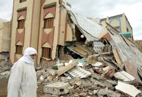 Sisma Marocco: oltre 300 le vittime. Crollate le mura della Medina. La solidarietà di Meloni