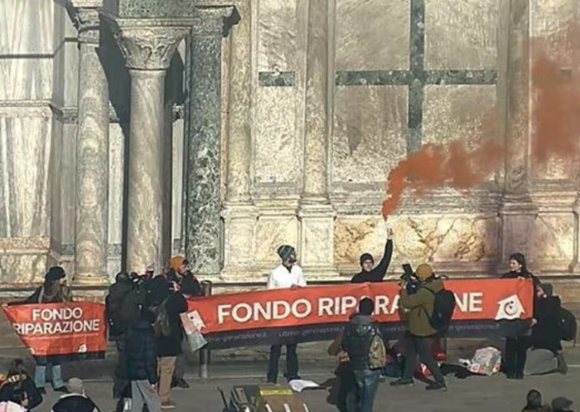 Venezia: ripulita la facciata della Basilica San Marco imbrattata da attivisti. Sangiuliano: “Chi danneggia pagherà”