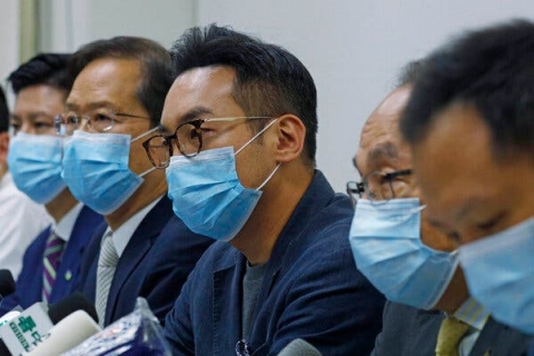 Hong Kong: espulsi 4 deputati del Civic Party. Rifiutavano di ammettere la sovranità cinese