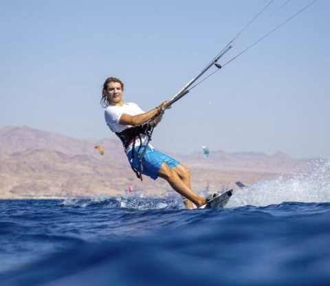 Turismo active: Israele con la città meridionale di Eilat punta sul kitesurf internazionale